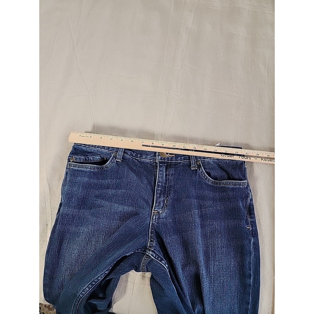 Carhartt Jeans Womens 33x31 Blaine Original Straight FLEX Dark Blue Mid Rise EUC - Picture 5 of 13